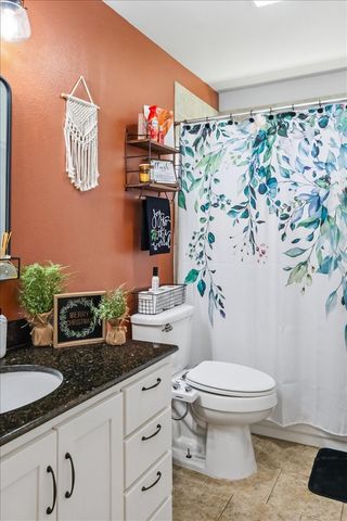 460 Admiral Drive, Gun Barrel City, TX 75156