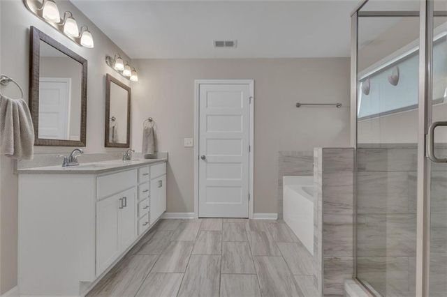 313 LUCY Lane, Carrollton, GA 30117