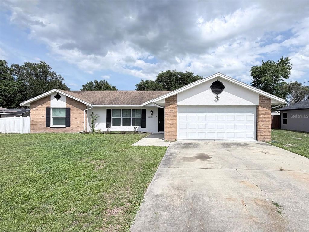 3237 LONDON AVENUE, Deltona, FL 32738