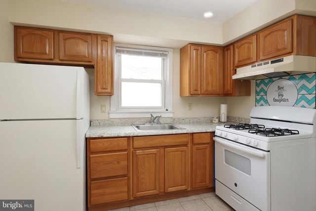 639 E BAYVIEW AVE, Ocean Gate, NJ 08740