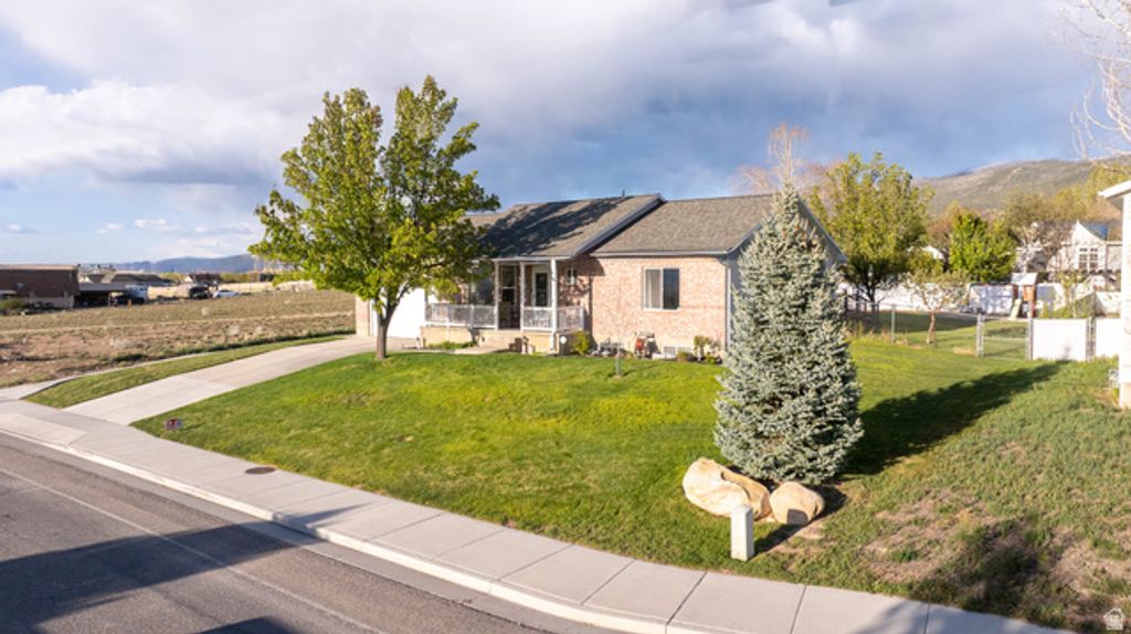 Image 1 of property listing at 725 S 300 E, Ephraim, UT 84627