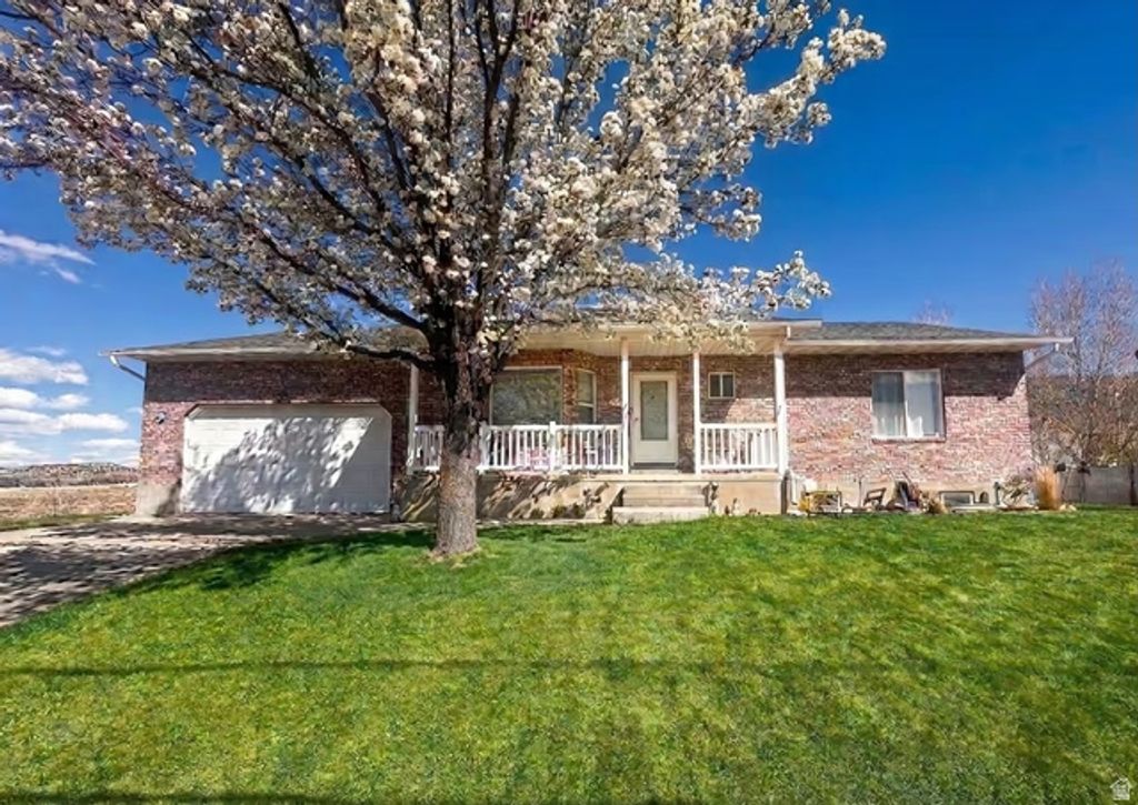 Image 2 of property listing at 725 S 300 E, Ephraim, UT 84627