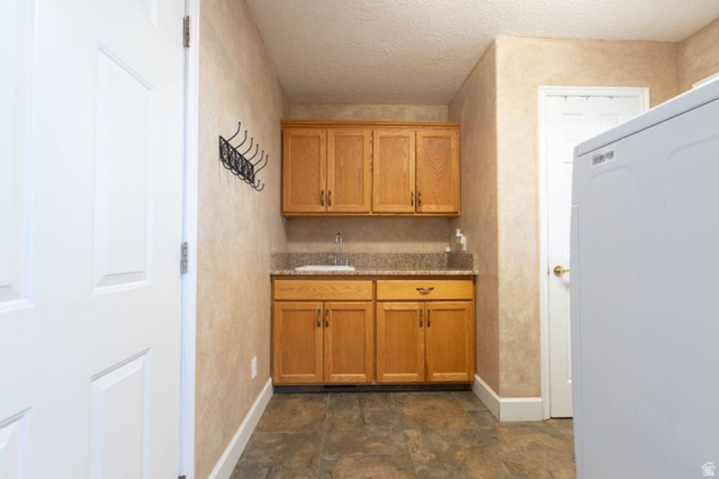 Image 20 of property listing at 725 S 300 E, Ephraim, UT 84627
