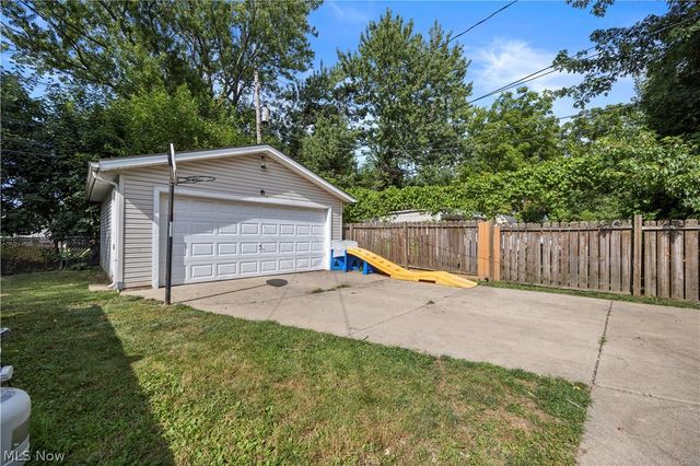 9901 Sladden Avenue, Garfield Heights, OH 44125