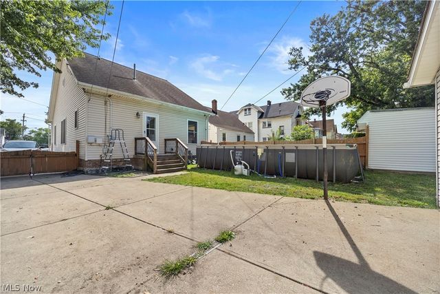 9901 Sladden Avenue, Garfield Heights, OH 44125