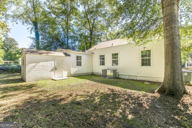 1045 Mimosa Drive, Macon, GA 31204
