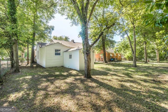 1045 Mimosa Drive, Macon, GA 31204