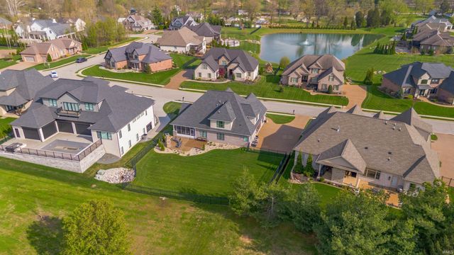1087 Lakefield Drive, Newburgh, IN 47630