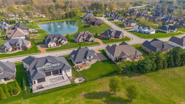 1087 Lakefield Drive, Newburgh, IN 47630