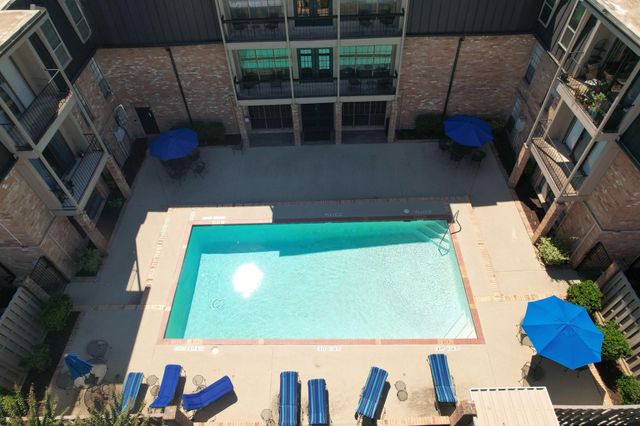 2400 N Braeswood Boulevard 108, Houston, TX 77030