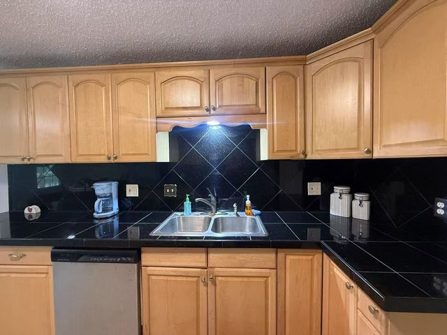 112 Plainview Drive, Wylie, TX 75098