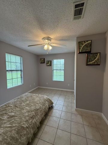 112 Plainview Drive, Wylie, TX 75098