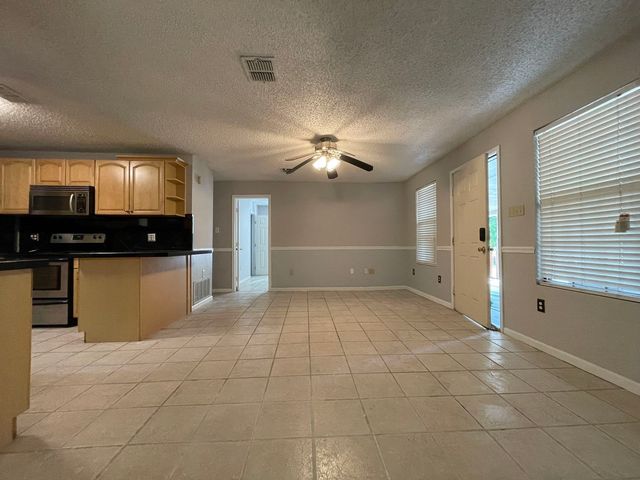 112 Plainview Drive, Wylie, TX 75098