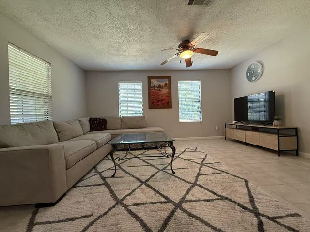 112 Plainview Drive, Wylie, TX 75098