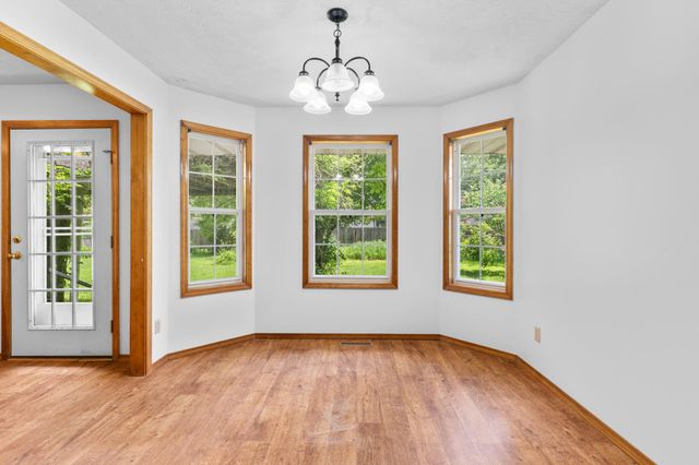 198 E Hadley Street, Republic, MO 65738