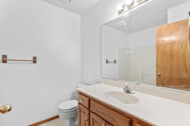 198 E Hadley Street, Republic, MO 65738