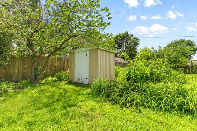 198 E Hadley Street, Republic, MO 65738