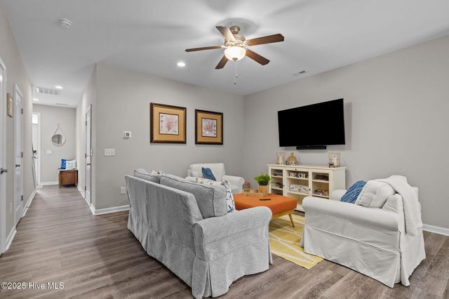 118 Blue Bill Way, Beaufort, NC 28516