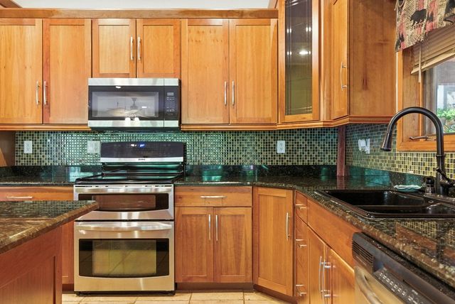 384 Mountain Laurel Drive, Ellijay, GA 30540