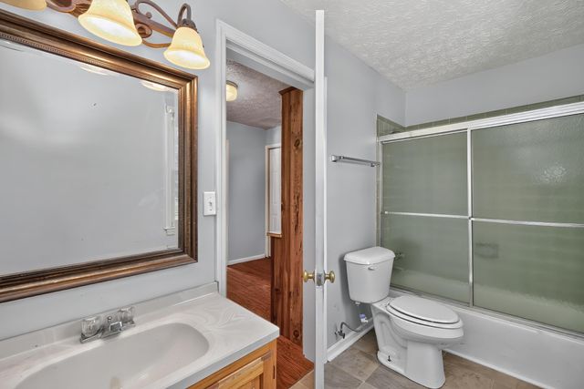 1115 Jessamine Station Road, Nicholasville, KY 40356
