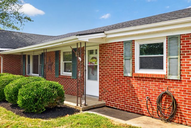 1115 Jessamine Station Road, Nicholasville, KY 40356