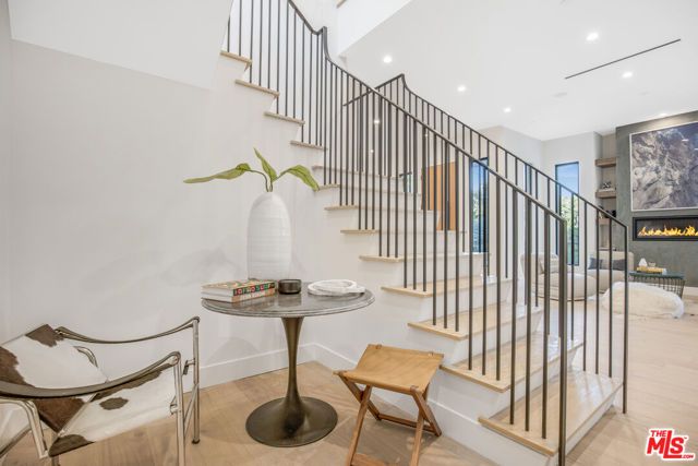 3101 Belden Drive, Los Angeles, CA 90068