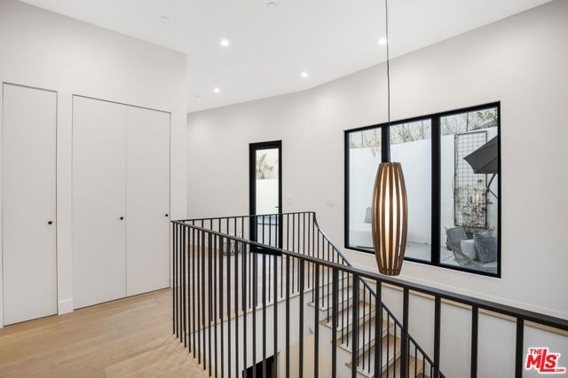 3101 Belden Drive, Los Angeles, CA 90068