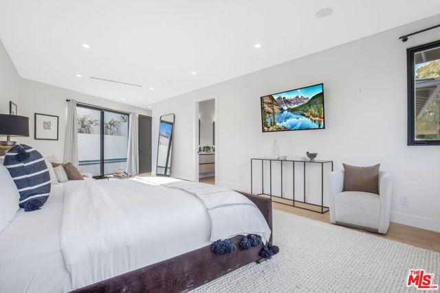 3101 Belden Drive, Los Angeles, CA 90068