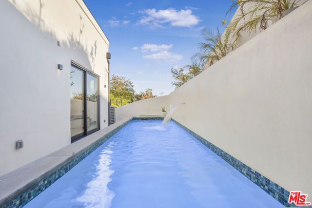 3101 Belden Drive, Los Angeles, CA 90068