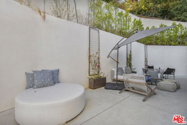 3101 Belden Drive, Los Angeles, CA 90068