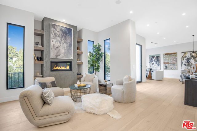 3101 Belden Drive, Los Angeles, CA 90068