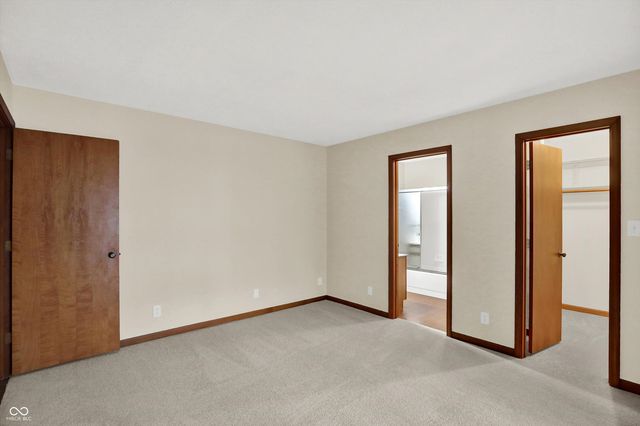 75 Dominion Drive, Zionsville, IN 46077