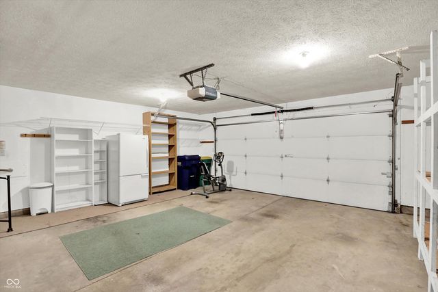 75 Dominion Drive, Zionsville, IN 46077