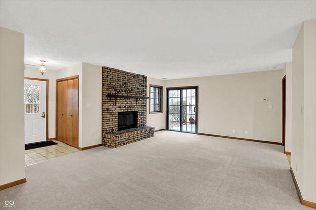 75 Dominion Drive, Zionsville, IN 46077