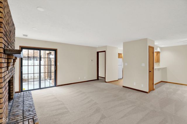 75 Dominion Drive, Zionsville, IN 46077