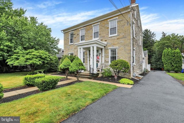 3304 KUTZTOWN RD, Reading, PA 19605