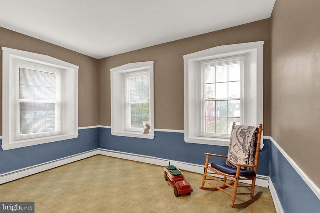 3304 KUTZTOWN RD, Reading, PA 19605