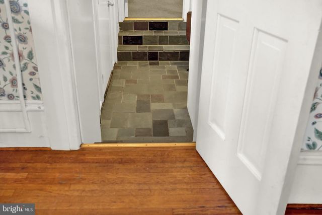3304 KUTZTOWN RD, Reading, PA 19605
