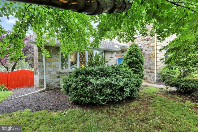 3304 KUTZTOWN RD, Reading, PA 19605
