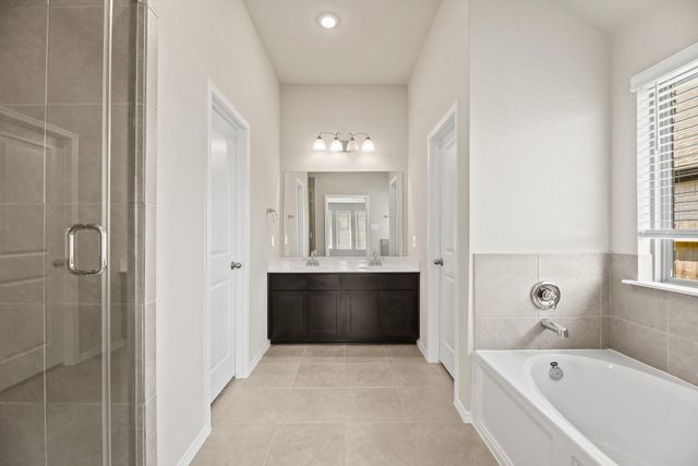 1330 Lakeside Creek Rd, Magnolia, TX 77354