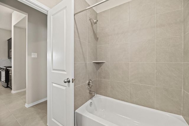 1330 Lakeside Creek Rd, Magnolia, TX 77354