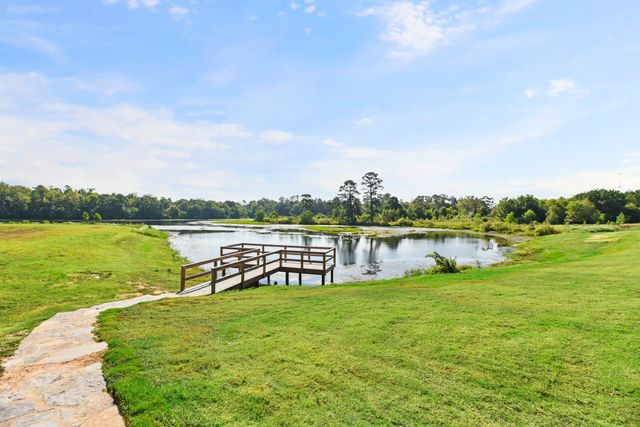 1330 Lakeside Creek Rd, Magnolia, TX 77354