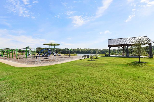 1330 Lakeside Creek Rd, Magnolia, TX 77354