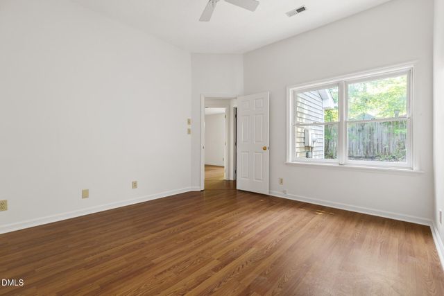 101 Standish Drive, Chapel Hill, NC 27517