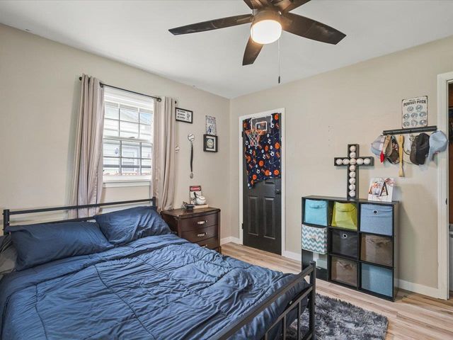 1204 E Wisconsin Street, Delavan, WI 53115