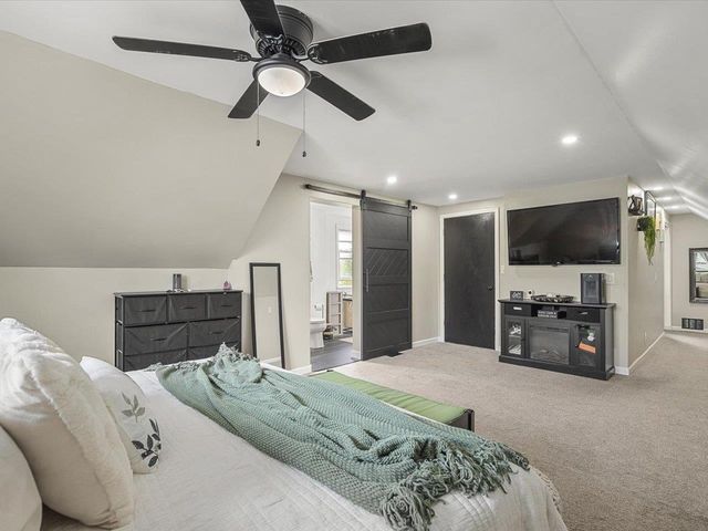 1204 E Wisconsin Street, Delavan, WI 53115