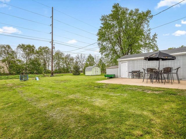 1204 E Wisconsin Street, Delavan, WI 53115