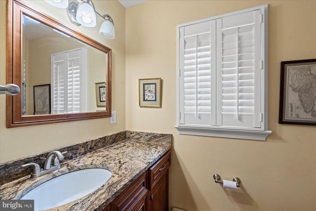 4613 LANGDRUM LN, Chevy Chase, MD 20815