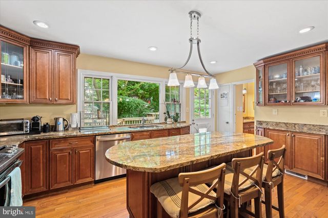 4613 LANGDRUM LN, Chevy Chase, MD 20815