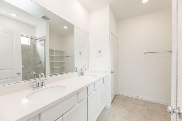 9723 Rialto Heights Drive, Cypress, TX 77433